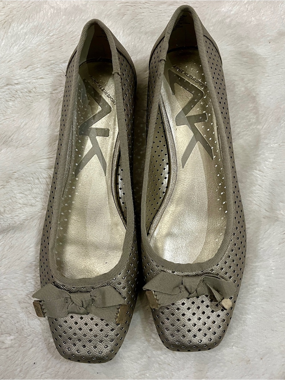 🩶 Anne Klein - Taupe/Silver Ballet Flats with Bow